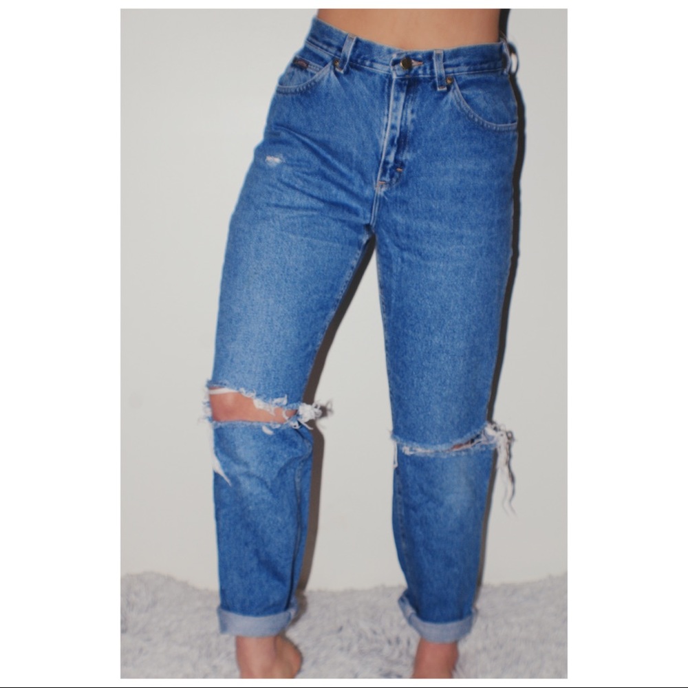 Riders Ripped Mom Jeans - Picture 1 of 4